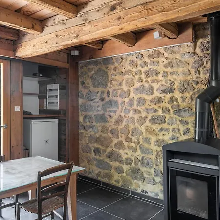 Le Petit Duplex De La Combe Apartment *